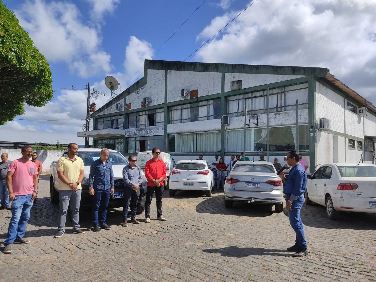 Camacã: Prefeito Paulo do Gás vai a Salvador recebe uma Ranger zero km e mais atrações para o Arraiá do Xenhenhém


